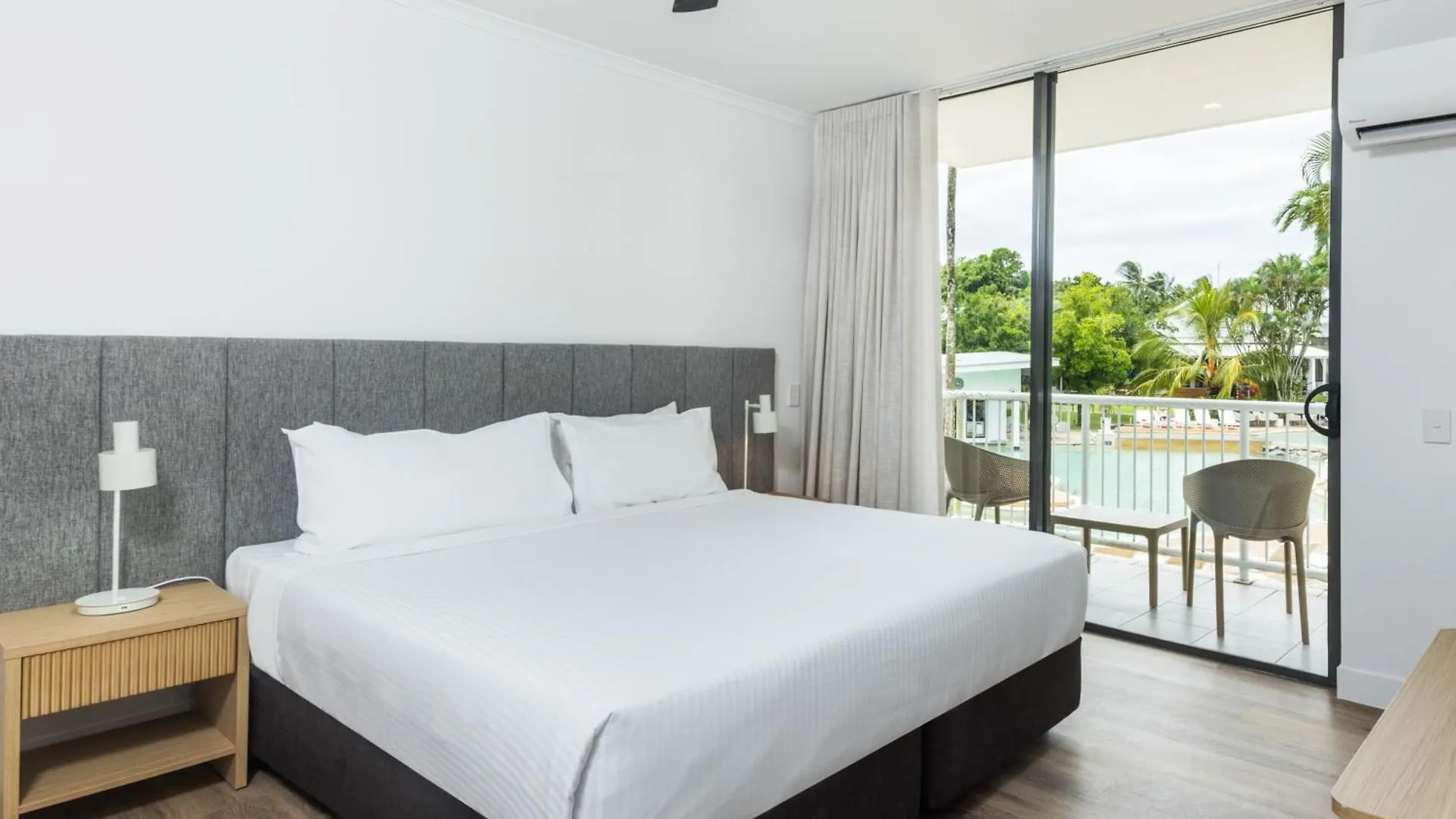 Oaks Port Douglas Resort